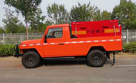 人車、運(yùn)料車、危險(xiǎn)品運(yùn)輸車