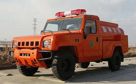 房車、水罐車、清障